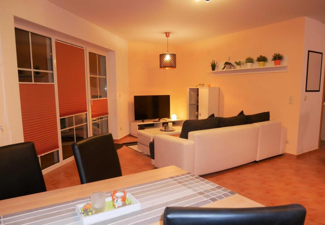 Ferienwohnung Lena Mit Terrasse Und Tiefgarage Koserow Exterior foto
